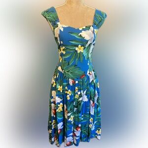 Blue Floral Fit-and-Flare Vintage 80’s does 50’s Hawaiian Dress